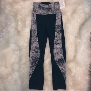 NWT Lululemon Sweat and Repeat 21” 🤍